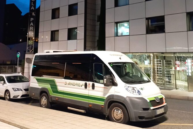 Private Transfer Minibus From Airport Barcelona to Salou - Pricing Structure