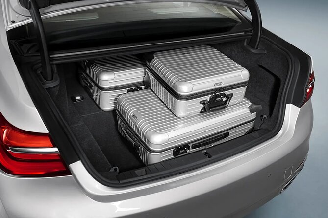 Private Transfer Orlando MCO Airport to Theme Park Hotels by Car - Pickup and Drop-off Details
