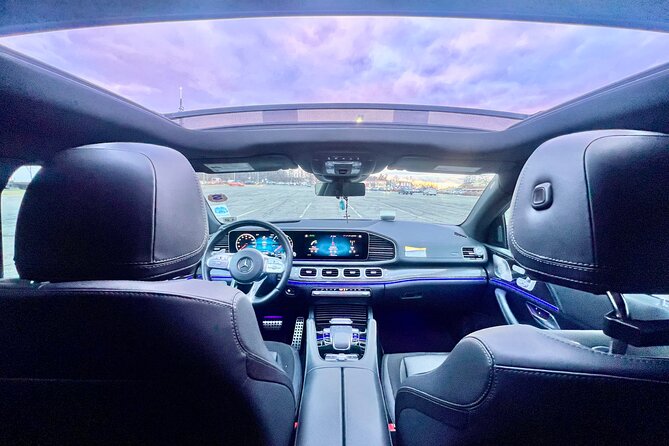 Private Transfer To From at Newark Liberty International Airport - Amenities Included in the Service