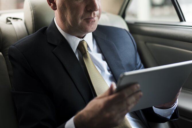 Private Transfer To or From Reston and Dulles International Airport - Booking Your Transfer