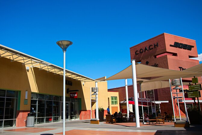 Private Transportation From Las Vegas to North Premium Outlets - Accessibility Features and Considerations