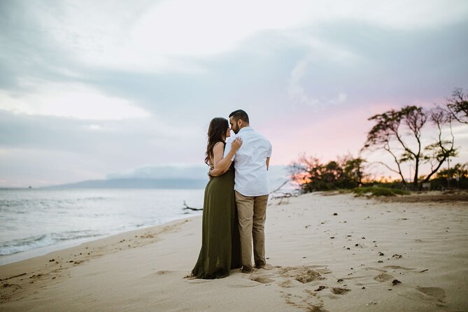 Private Vacation Photography Session With Local Photographer in Maui - Meeting and Logistics