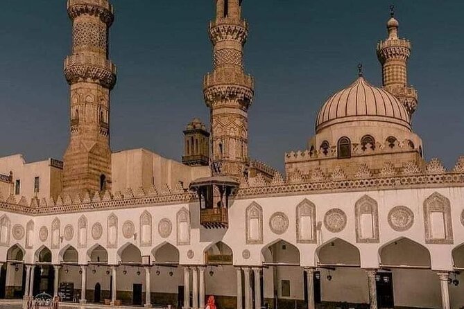 Private Walking Tour in ElMoez Street & Khan Elkhalili Market - Exploring Khan Elkhalili Market