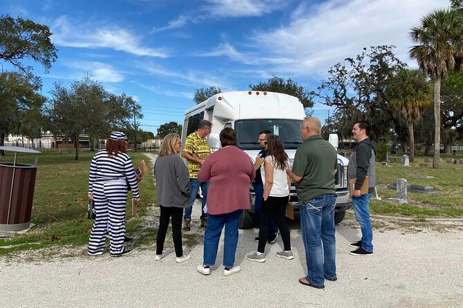 Private Wine Tasting and True Crime Tour Review - Logistics and Accessibility