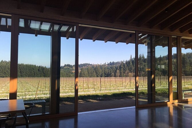 Private Wine Tour for 1-5 People in Oregon
