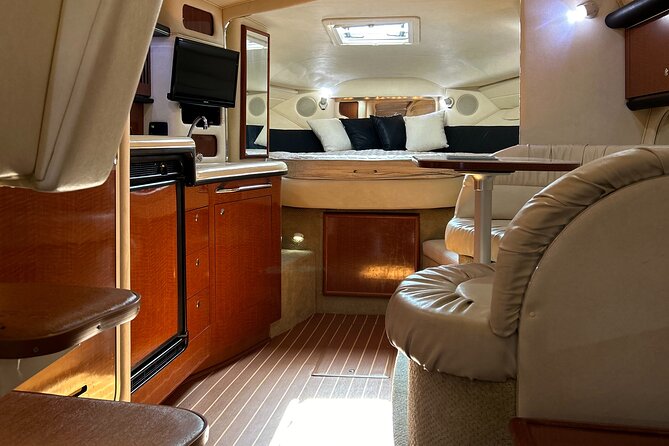 Private Yacht Rental in Miami Up to 12 People - Convenient Meeting and Pickup Location