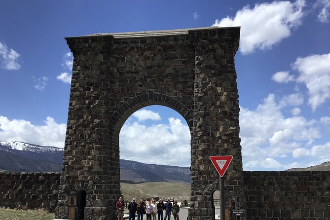 Private Yellowstone Wildlife Tour Review - Private Tour and Personalized Experience