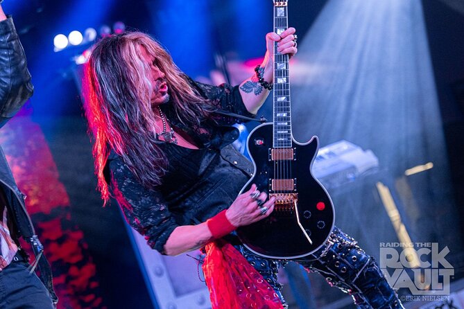 Raiding the Rock Vault at the Hard Rock Cafe in Las Vegas - Audience Experience and Reviews