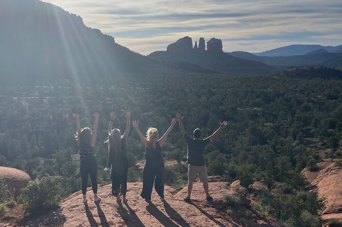 Reiki & Sound Healing on the Red Rocks of Sedona - Equipment and Accessibility
