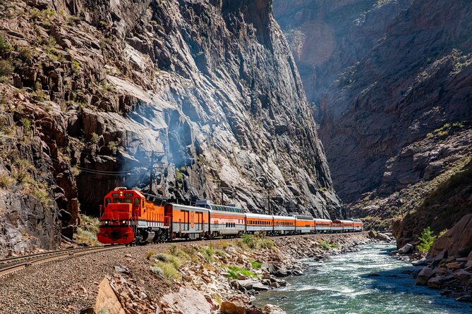 Ride the First Class Lunch Train Through the Royal Gorge! - Schedule and Accessibility