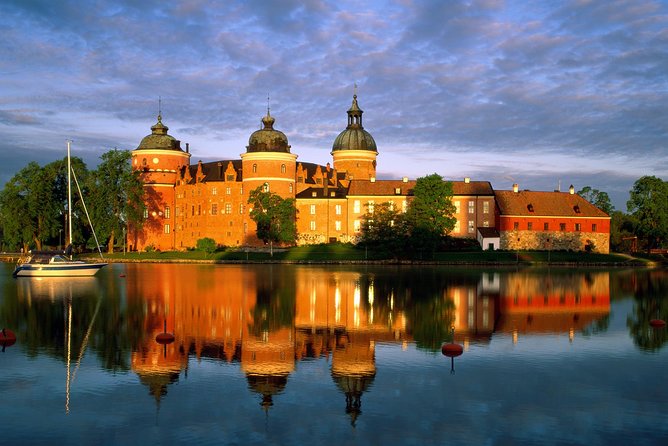 ROYAL Castle Tour Gripsholm and Drottningholm PRIVATE - Accessibility and Accommodations