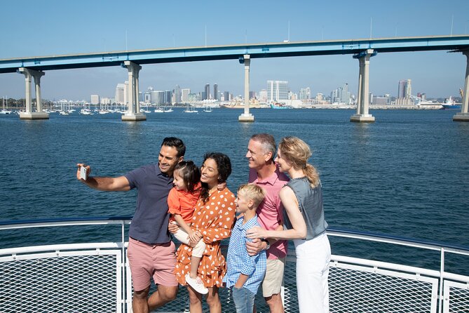 San Diego Bay Highlights: Scenic 90-Minute Narrated Harbor Tour - Onboard Amenities