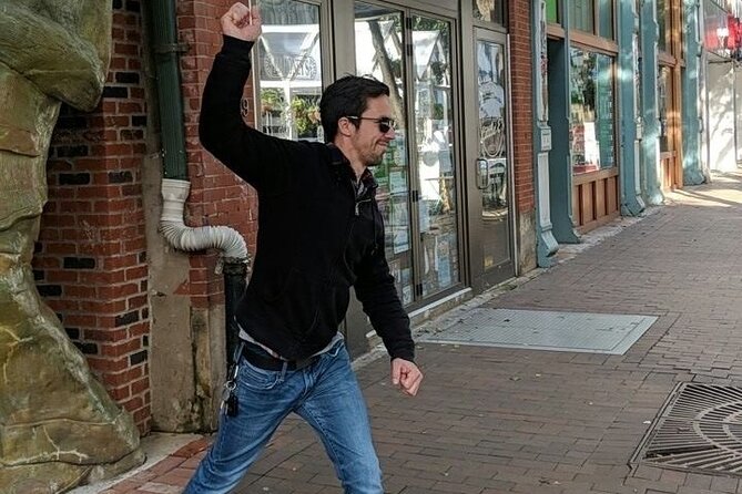 Scavenger Hunt Adventure in Oxford by Operation City Quest - Safety and Accessibility
