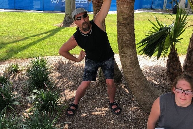 Scavenger Hunt Adventure in West Palm Beach by Wacky Walks - Accessibility Features