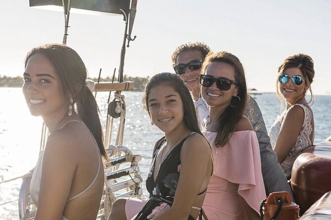 Schooner Appledore Day Sail With Full Bar in Key West - Inclusions and Amenities