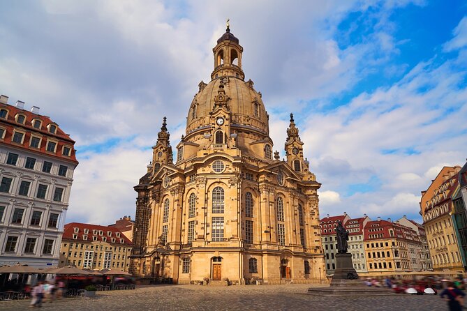 Self-Guided Scavenger Hunt and City Game in Dresden - Game Logistics