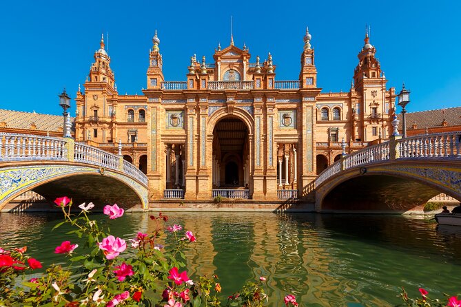 Seville Scavenger Hunt and Highlights Self-Guided Tour - Meeting Point and App Setup