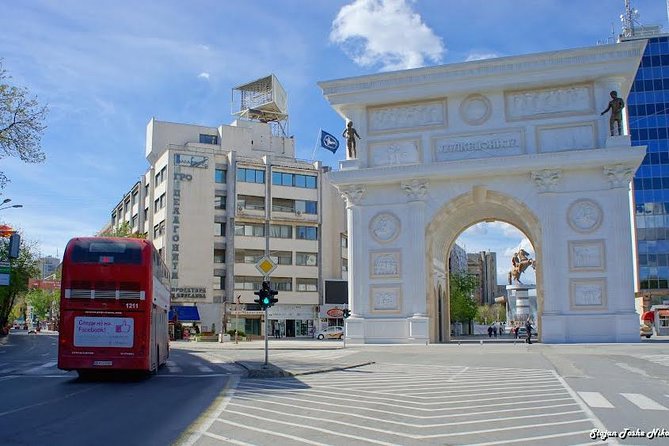 Skopje City Tour & Roman Aqueduct With Lunch - Indulging in a Delectable Lunch