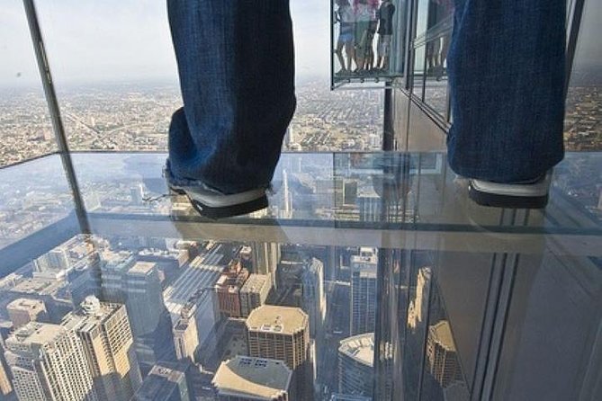 Skydeck Chicago Admission Ticket - Panoramic Views and The Ledge