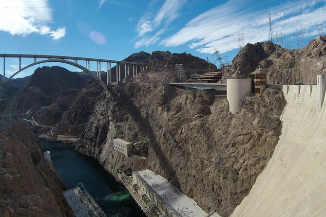 Small Group Hoover Dam, Powerplant and OCallahan Bridge Tour - Discovering the OCallahan Bridge
