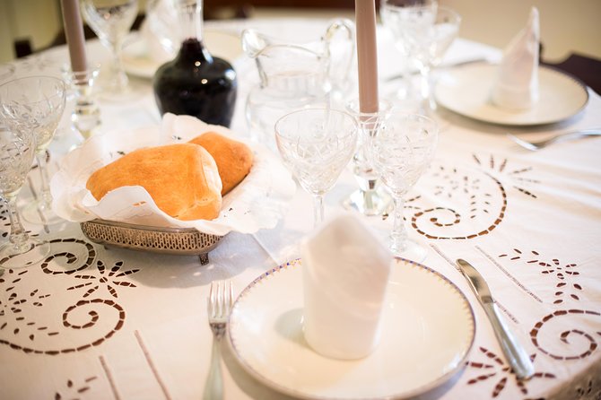 Small Group Market Tour and Dining Experience at a Cesarinas Home in Todi - What to Expect