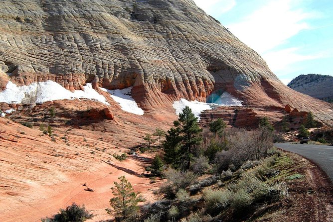 Small-Group Zion National Park Day Tour From Las Vegas - Exploring Zion National Park