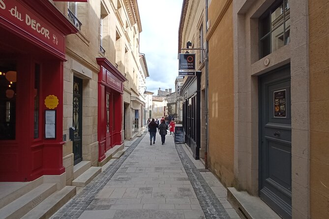 St Emilion Quest Experience: Footsteps of Isaac Newton - Participation Details