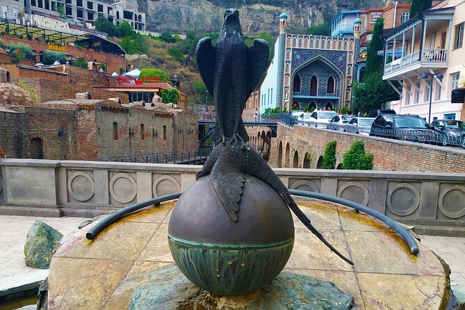 Tbilisi Tour in Georgia All-inclusive 5 Days/4 Nights - Discovering Diverse Neighborhoods