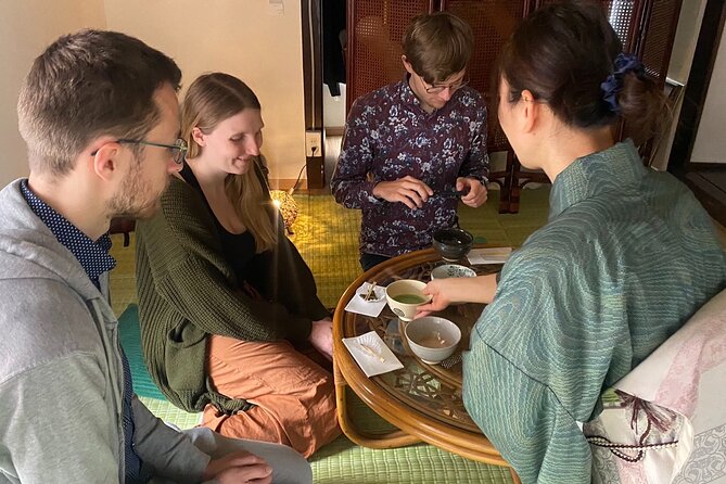 Tea Ceremony in a Century-old Japanese Town House - The Traditional Tea Ceremony Equipment