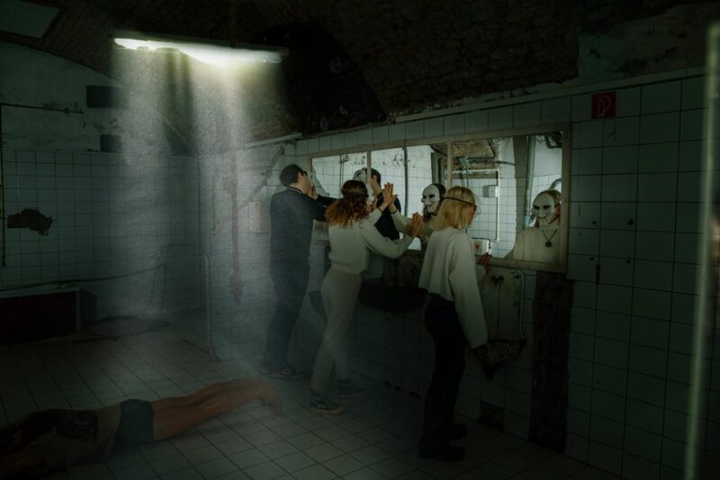The Real Saw | Escape Room by PÁNiQ SZOBA - Group and Team Dynamics
