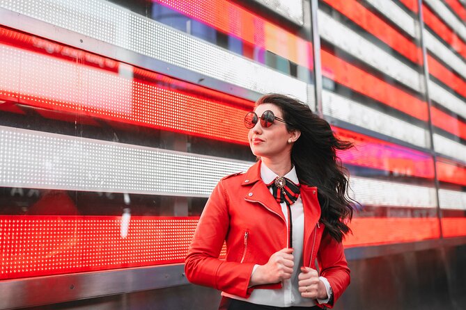 Times Square Photoshoot: A Disappointing Review - Review Analysis