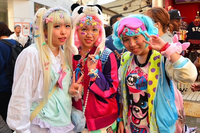 Tokyo Downtown Photoshoot & Learn - Exploring the Downtown Area