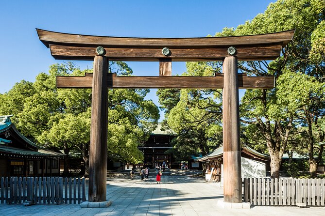 Tokyo's Love Story: A 3-Hour Private Couple's Walking Tour - Immerse in the Vibrant Harajuku District