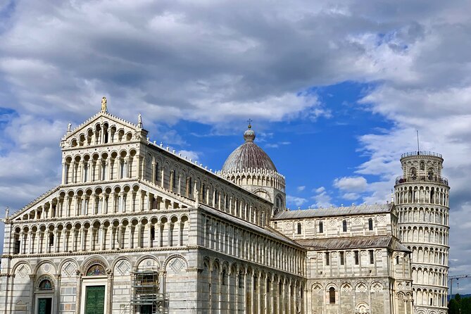 Touristic Highlights of Pisa on a Private Full Day Tour With a Local - Riverside Promenade and Bridges