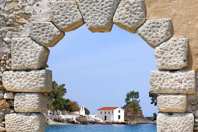 Transfer Preveza/Lefkas Airport To/From Parga Area - Booking Information