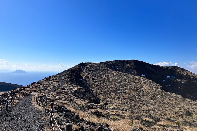 Trekking Volcanic Island in Izu Oshima - Highlights of the Volcanic Landscape