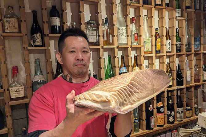 Tsukiji Fish Market Tour & Buy Fish to Eat at Hidden Home Kitchen - Purchasing Fresh Fish for the Hidden Home Kitchen