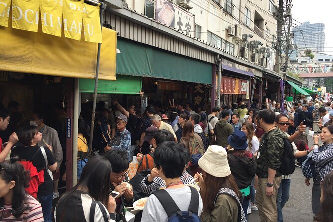 Tsukiji Outer Market Tour With a Market Insider - Discovering Traditional Japanese Delicacies
