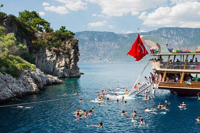 Turtle Beach Boat Tour & Mud Bath & Thermal Pool in Marmaris - Exploring the Mud Bath