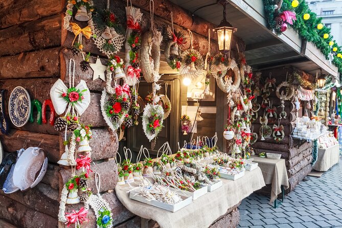 Walking Guided Christmas Tour in Bucharest - Pricing and Group Size