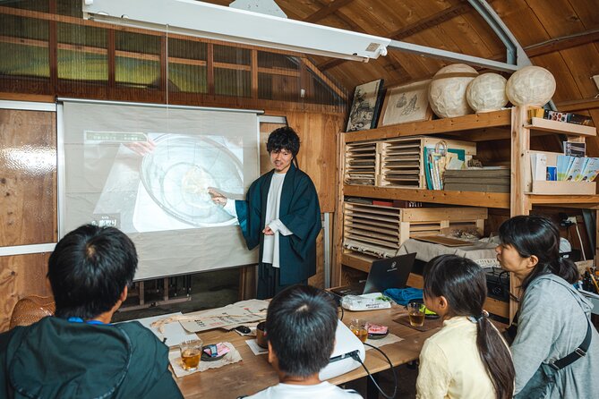 Washi Workshop in Shizenji - Learning the Art of Washi Making