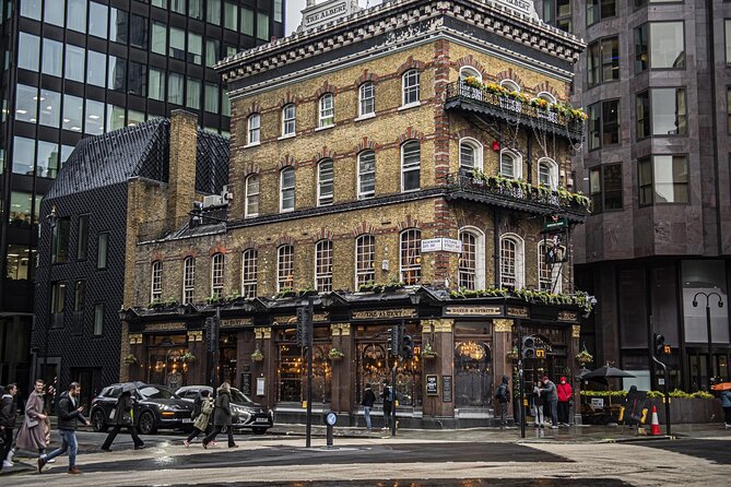 Wicked the Musical London Theater Tickets With Two Course Meal - Accessibility Considerations