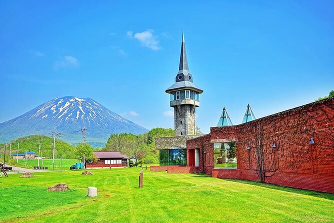 1 Hour Private Photoshoot in Niseko - Weather and Schedule Policies