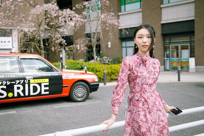 1 Hour Private Photoshoot in Sapporo - Accessibility and Participation
