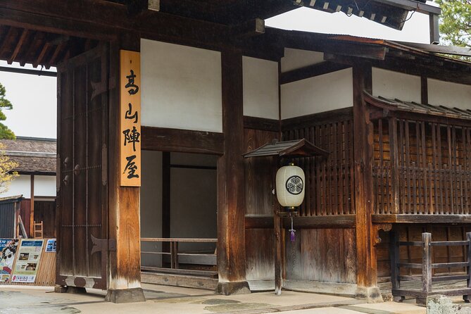 1DAY Private Shirakawago and Takayama With Public Bus From Nagoya - Itinerary