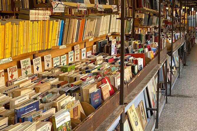 2 Hour Walking Tour at Lucca - Booking and Payment Options