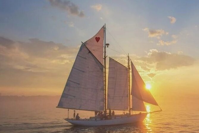 2 Hours Sunset Private Charter on Hearts Desire in Casco Bay - Tips for a Memorable Experience