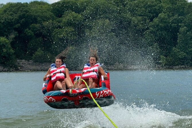 25FT Pontoon Party Boat W/ Captain up to 12 People (3 Hrs) - Traveler Requirements and Accessibility