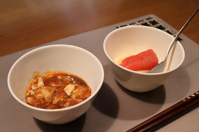 3 Bars and Foods Hopping Tour With Traditional Singer at Arakicho - Experience Expectations
