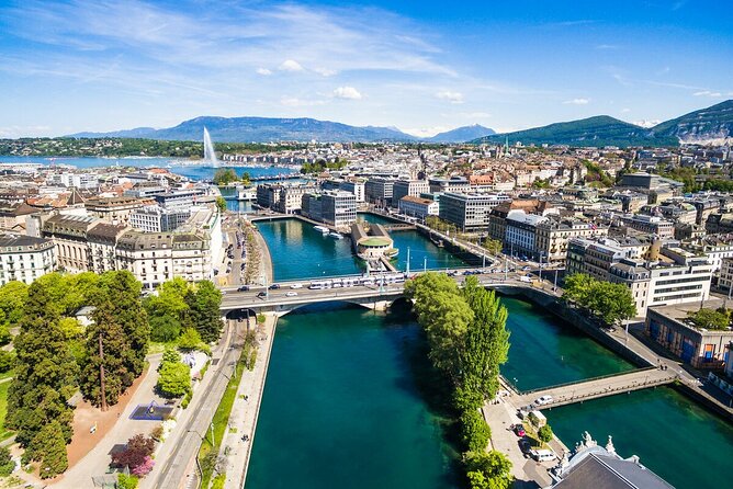3-Hour Private Walking Tour in Geneva - St. Peters Cathedral